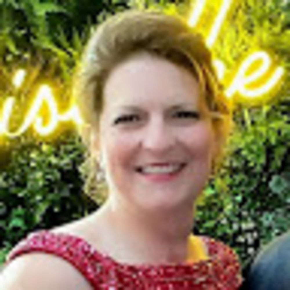 Meet your Posher, Lynette